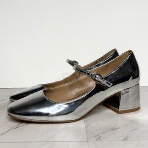 Steve Madden Hawke Silver Mary Jane Shoe 7 1/2 M